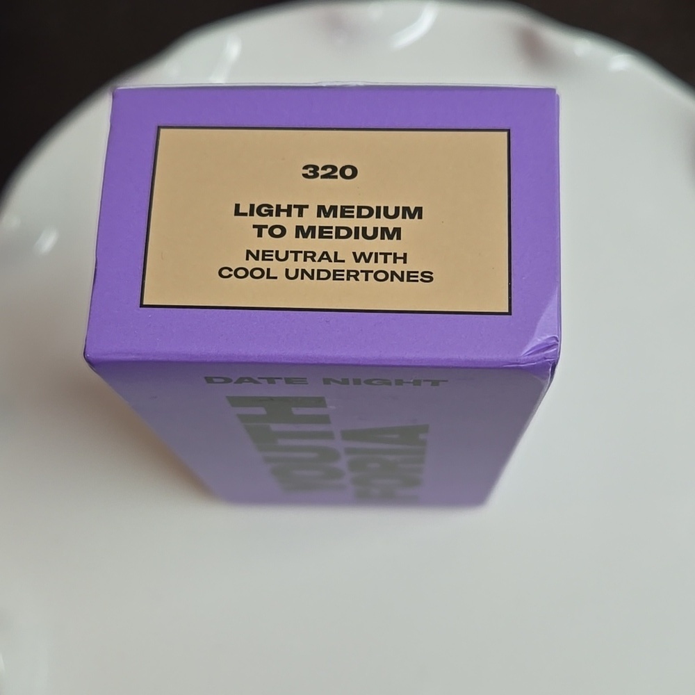 Youthforia Date Night Skin Tint Serum Foundation - 320 Light Medium To Medium